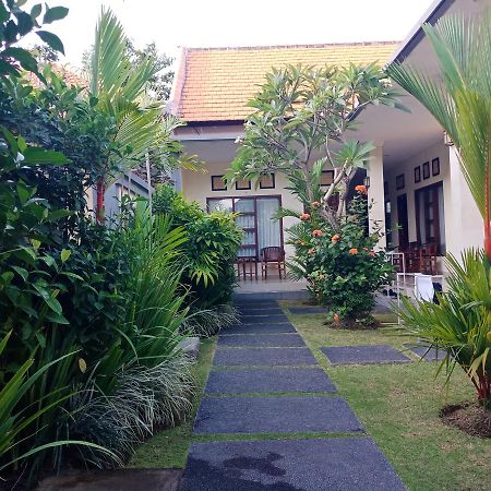 Purnama Guesthouse Canggu Kültér fotó