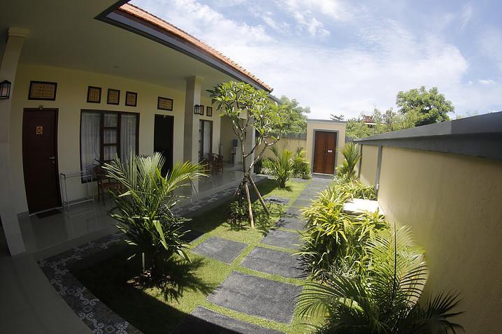 Purnama Guesthouse Canggu Kültér fotó