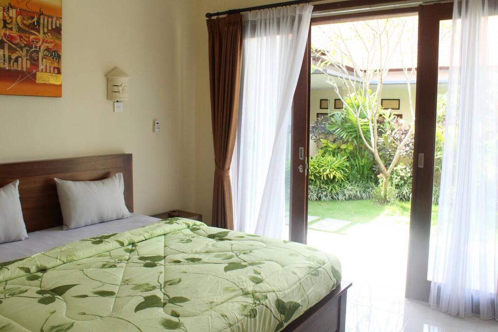 Purnama Guesthouse Canggu Kültér fotó