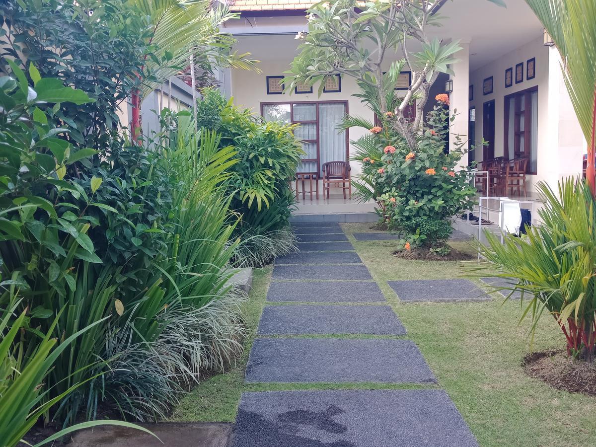 Purnama Guesthouse Canggu Kültér fotó
